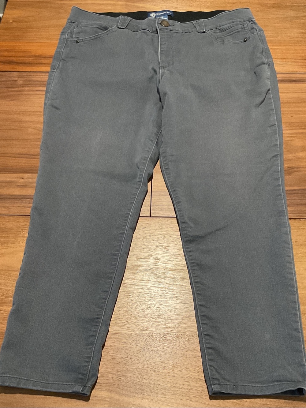Women’s Gray Straight-Leg Pants